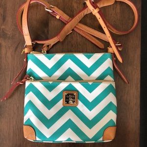 Dooney & Bourke crossbody bag